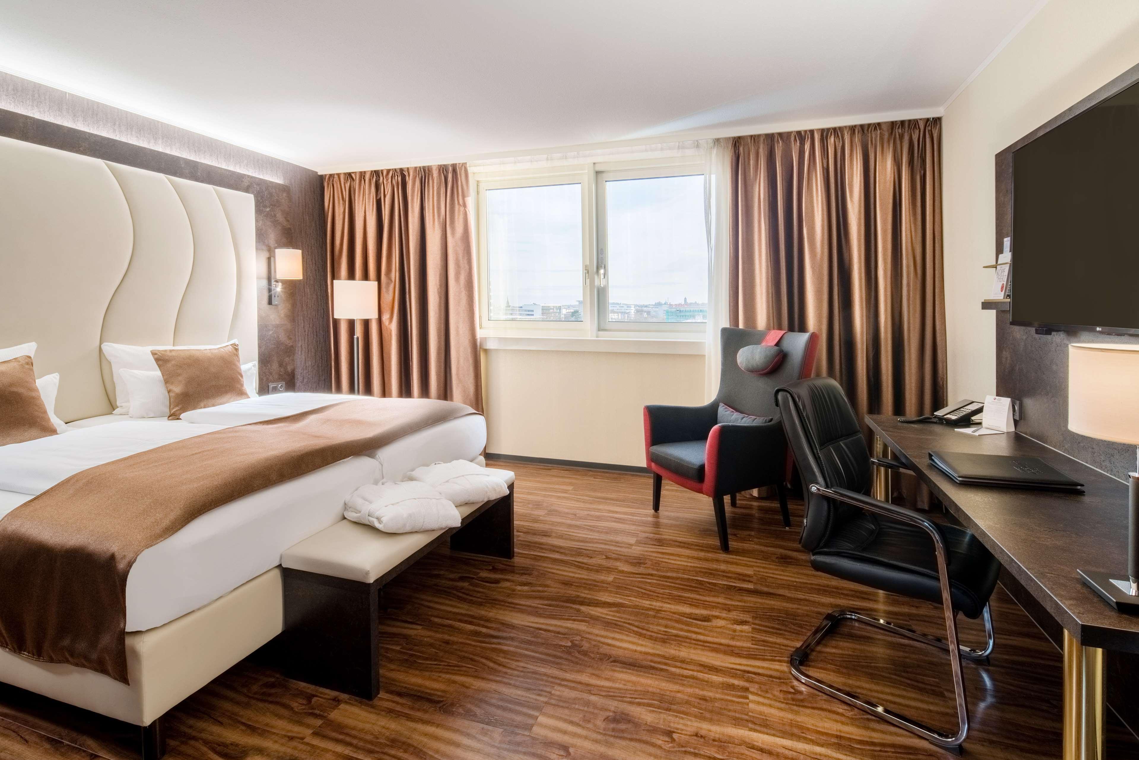 Best Western Plus Plaza Hotel Darmstadt Bagian luar foto