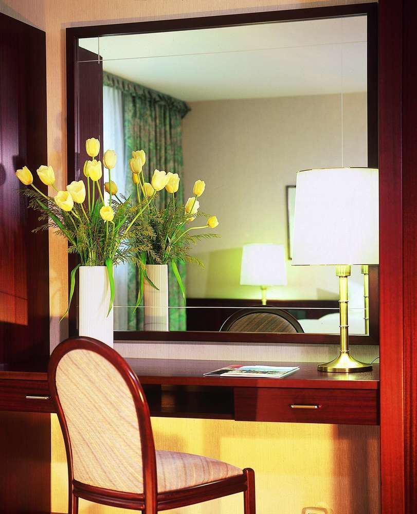 Best Western Plus Plaza Hotel Darmstadt Bagian luar foto